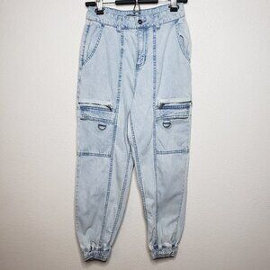 Hot Topic Sz 1 Light Wash Denim High Waist  Cropped Cargo Pants (815)